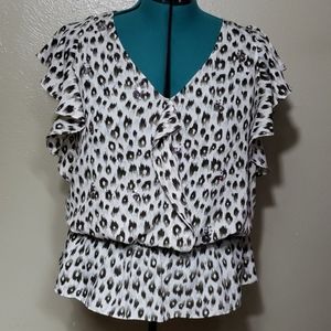 Split sleeve blouse